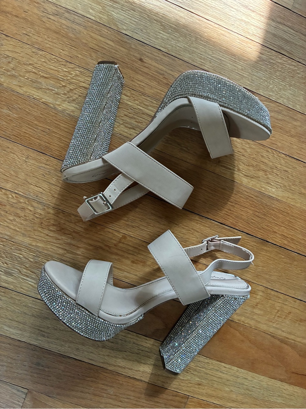 Chunky Crystal Platform Sandals - Beige size 9